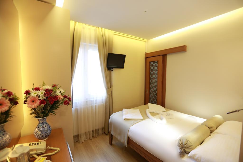 Sirkeci Park Hotel Istanboel Buitenkant foto